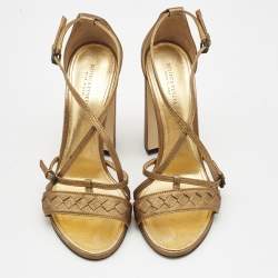 مملوكة مسبقًا Bottega Veneta Metallic Intrecciato Leather Block Heel Slingback Sandals Size 37.5