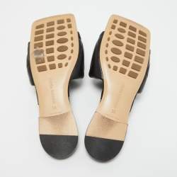Pre Owned Bottega Veneta Black Leather Flat Slides Size 38 