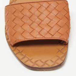 مملوكة مسبقًا Bottega Veneta Orange Intrecciato Leather Flat Slides Size 36