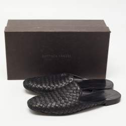 مملوكة مسبقًا Bottega Veneta Black Intrecciato Leather Fiandra Flat Mules Size 39.5