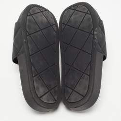 Pre Owned Bottega Veneta Black Quilted Rubber Pool Slides Size 38