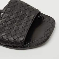 Pre Owned Bottega Veneta Black Intrecciato Leather Flat Slides Size 39