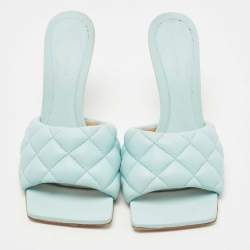 مملوكة مسبقًا Bottega Veneta Blue Quilted Leather Lido Slide Sandals Size 39