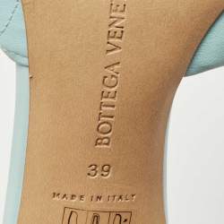 مملوكة مسبقًا Bottega Veneta Blue Quilted Leather Lido Slide Sandals Size 39