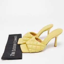 Pre Owned Bottega Veneta Yellow Quilted Leather Slide Sandals Size 39