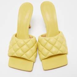 Pre Owned Bottega Veneta Yellow Quilted Leather Slide Sandals Size 39