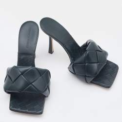 مملوكة مسبقًا صندل سلايد بوتيغا فينيتا ليدو جلد إنترشياتو أزرق مقاس 39