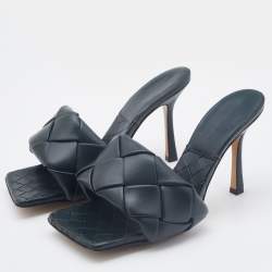 مملوكة مسبقًا صندل سلايد بوتيغا فينيتا ليدو جلد إنترشياتو أزرق مقاس 39