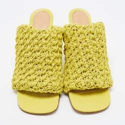 مملوكة مسبقًا Bottega Veneta Yellow Woven Leather Board Mule Sandals Size 39.5