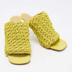 مملوكة مسبقًا Bottega Veneta Yellow Woven Leather Board Mule Sandals Size 39.5
