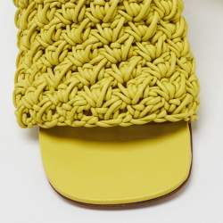 مملوكة مسبقًا Bottega Veneta Yellow Woven Leather Board Mule Sandals Size 39.5