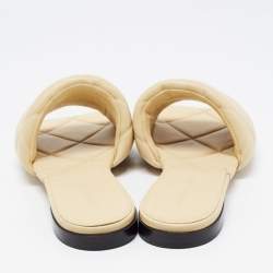 Pre Owned Bottega Veneta Cream Quilted Leather Lido Flat Slides Size 39.5