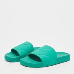 مملوكة مسبقًا Bottega Veneta Green Rubber Pool Flat Slides Size 37