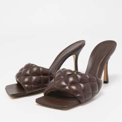 Pre Owned Bottega Veneta Brown Quilted Leather Padded Slide Sandals Size 40