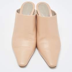 مملوكة مسبقًا Bottega Veneta Beige Leather Almond Mules Size 37
