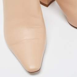 مملوكة مسبقًا Bottega Veneta Beige Leather Almond Mules Size 37