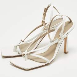 مملوكة مسبقًا Bottega Veneta White Leather Stretch Ankle Strap Sandals Size 38