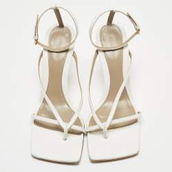 مملوكة مسبقًا Bottega Veneta White Leather Stretch Ankle Strap Sandals Size 38