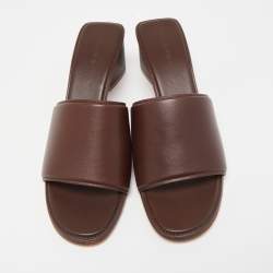 مملوكة مسبقًا Bottega Veneta Brown Leather Block Heel Slides Sandals Size 39