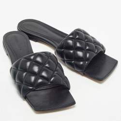 Bottega Veneta Black Quilted Leather Lido Flat Slides Size 38
