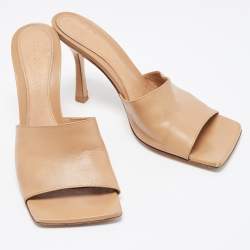 مملوكة مسبقًا Bottega Veneta Brown Leather Stretch Slide Sandals Size 37.5