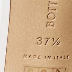 Pre Owned Bottega Veneta White Quilted Leather Slide Sandals Size 37.5