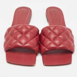 مملوكة مسبقًا Bottega Veneta Red Intrecciato Leather Lido Slide Flats Size 39.5