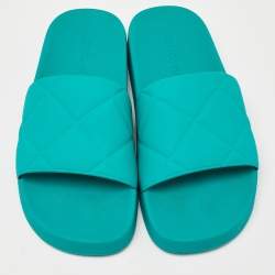 Pre Owned Bottega Veneta Green Rubber Pool Flat Slides Size 38