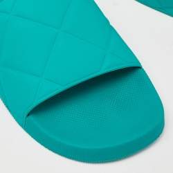 Pre Owned Bottega Veneta Green Rubber Pool Flat Slides Size 38