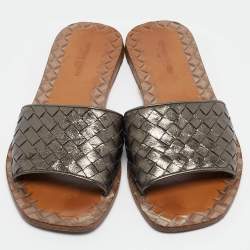 Pre Owned Bottega Veneta Metallic Grey Intrecciato Leather Flat Slides Size 35.5