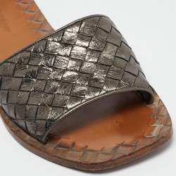 Pre Owned Bottega Veneta Metallic Grey Intrecciato Leather Flat Slides Size 35.5