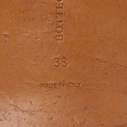 مملوكة مسبقًا Bottega Vaneta Metallic Intrecciato Leather Ravello Flat Slides Size 38