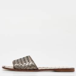 مملوكة مسبقًا Bottega Vaneta Metallic Intrecciato Leather Ravello Flat Slides Size 38