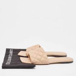 مملوكة مسبقًا Bottega Veneta Beige Padded Leather Flat Slides Size 39