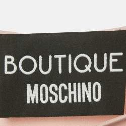 Pre Owned توب بوتيك موسكينو كريب بدون أكمام بطبعة فيونكة وردية مقاس وسط (ميديوم)