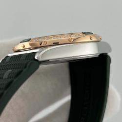 Pre Owned Breitling Super Chronomat U17356 Automatic Green diamonds 18k Rose Gold Stainless Steel Women's Wristwatch 38 mm