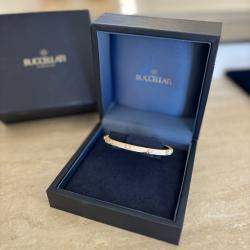 مملوكة مسبقًا Buccellati Macri Classica Bracelet Yellow Gold Brushed Finish 10 Diamonds 5 mm Size 17