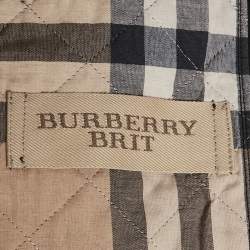 مملوكة مسبقًا جاكيت بربري بريت أسود خامة صناعية مرصع بألماس مبطن مقاس كبير جدًا