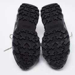 Pre Owned Burberry Black/Grey Fabric And Suede Arthur Sneakers Size 39