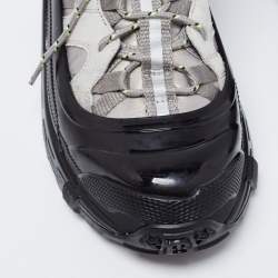 Pre Owned Burberry Black/Grey Fabric And Suede Arthur Sneakers Size 39