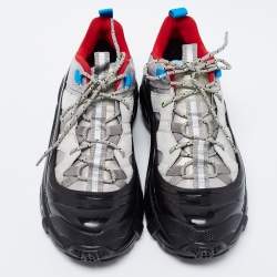 Pre Owned Burberry Black/Grey Fabric And Suede Arthur Sneakers Size 39