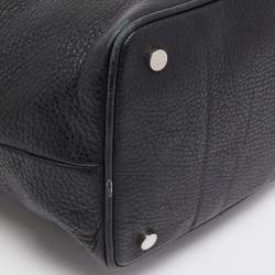 Pre Owned Burberry Black Leather Bucket Bag