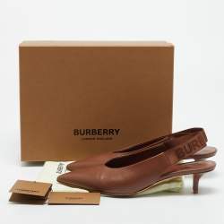 مملوكة مسبقًا Burberry London Leticia Size 40 Brown Leather Pumps