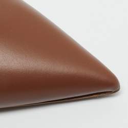 مملوكة مسبقًا Burberry London Leticia Size 40 Brown Leather Pumps