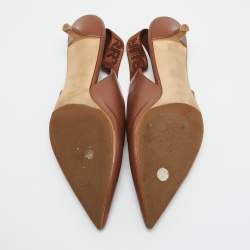 مملوكة مسبقًا Burberry London Leticia Size 40 Brown Leather Pumps