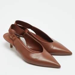 مملوكة مسبقًا Burberry London Leticia Size 40 Brown Leather Pumps