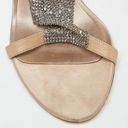 Pre Owned Burberry Beige Leather Embellished Chain T-Bar Sandals Size 40