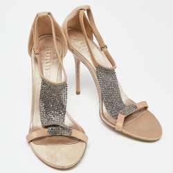 Pre Owned Burberry Beige Leather Embellished Chain T-Bar Sandals Size 40