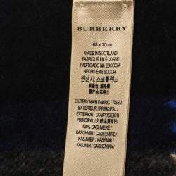 Pre Owned وشاح بربري كشمير كاروهات ذا كلاسيك كوبالت فاتح