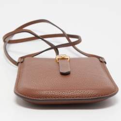 Pre Owned Burberry Brown Leather Anne Phone Pouch with Strap